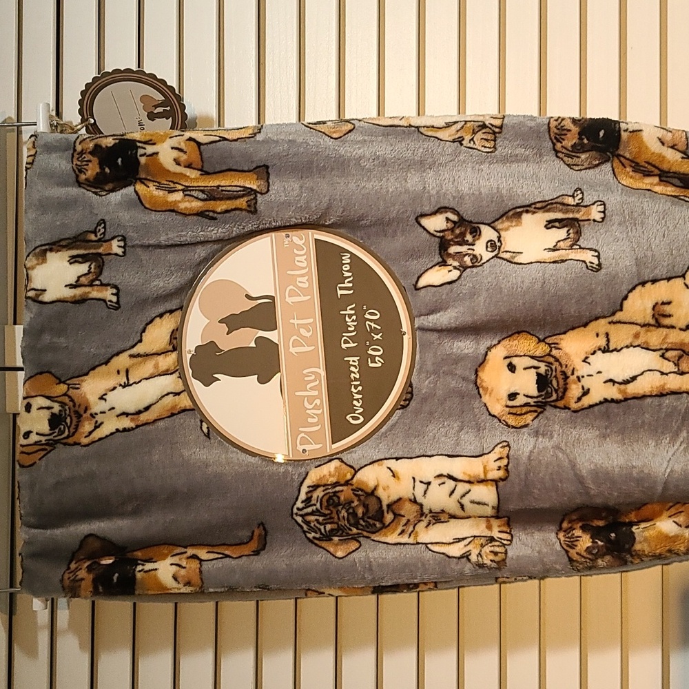 DOG Pet themed Blanket Throw, super soft silky touch NWT 50"×70"